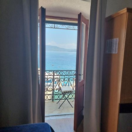 Palac - Giordano Valun Εξωτερικό φωτογραφία